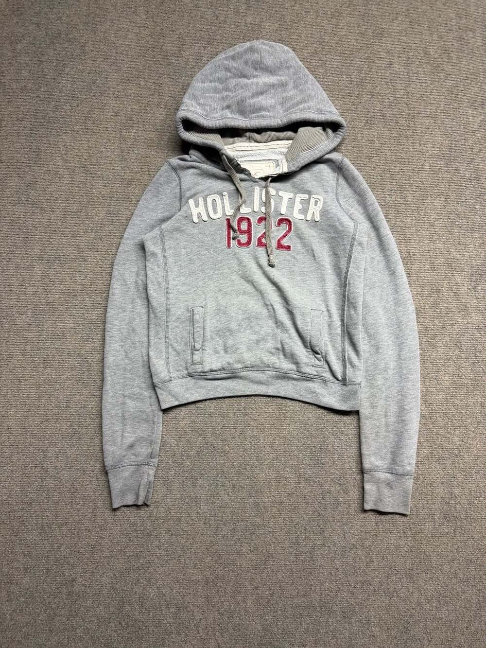 Hollister 1922 Hoodie Size M Gray Pullover Applique Logo